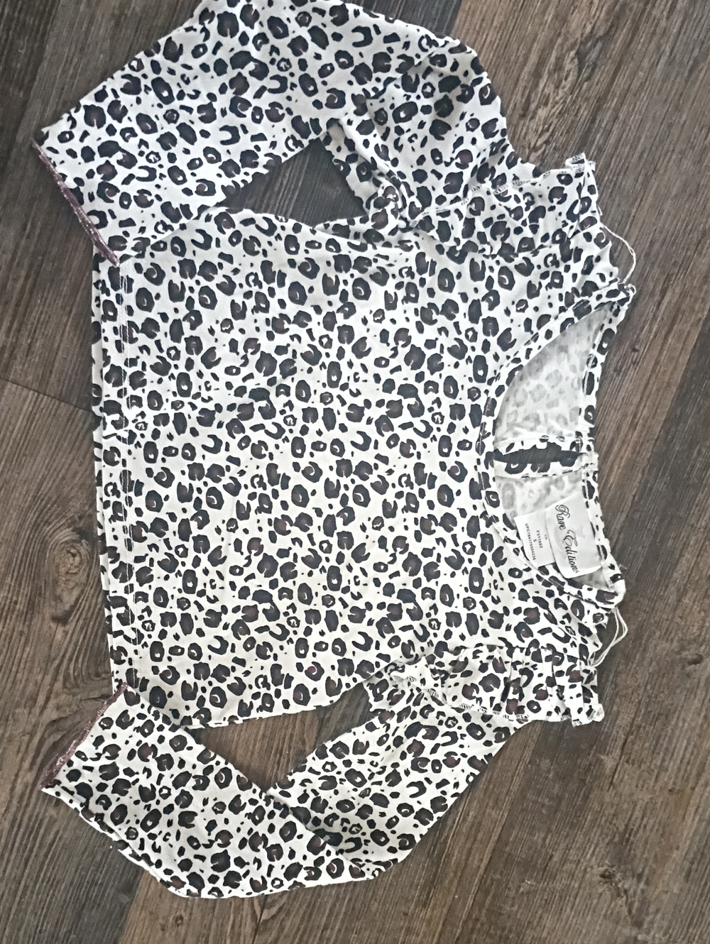 Rare Editions Black & White Leopard Print Top